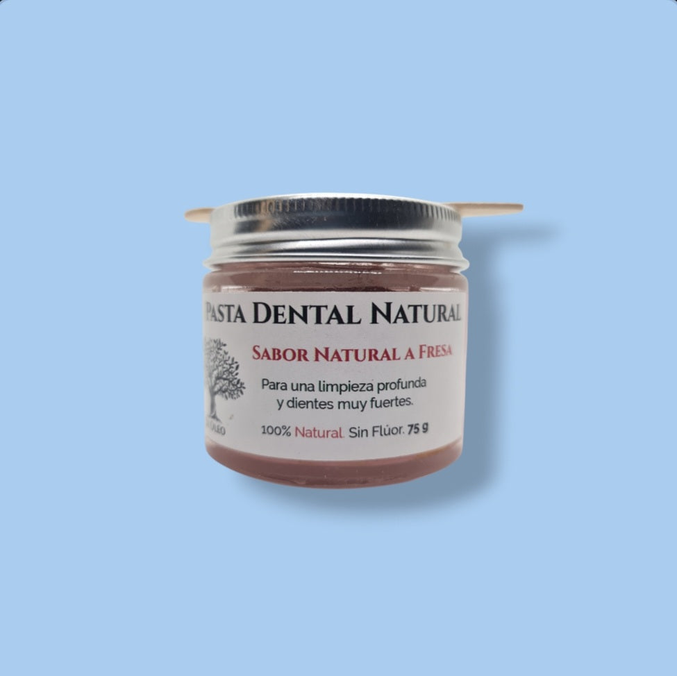 Dentifricio in pasta alla fragola