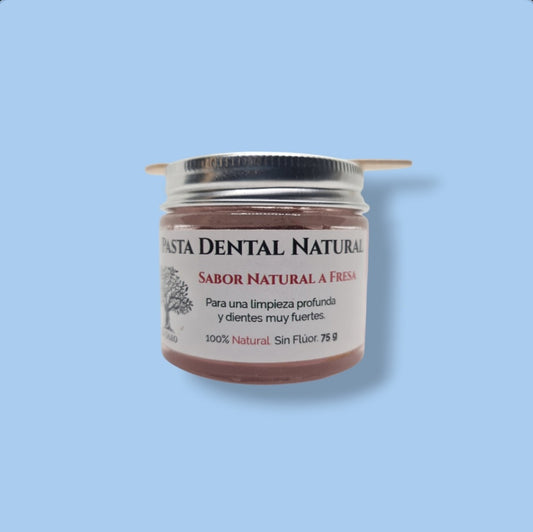 Dentifricio in pasta alla fragola