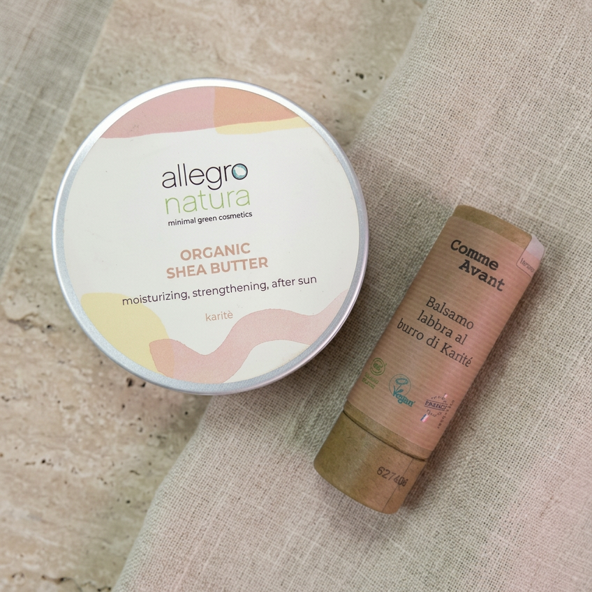 Set cosmetici: barattolo di burro di karité e stick balsamo alla karité