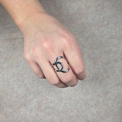 Anelli Ninfa - Eleganza Versatile e Raffinata