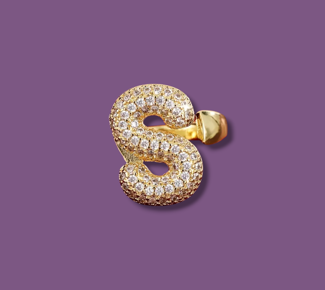 Anello color Oro con Iniziale in Acciaio Inox e Zirconi - Regolabile