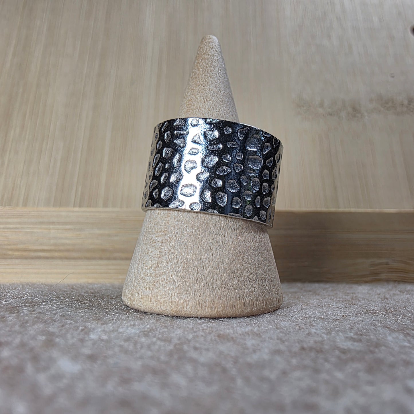 Anelli Ninfa - Eleganza Versatile e Raffinata