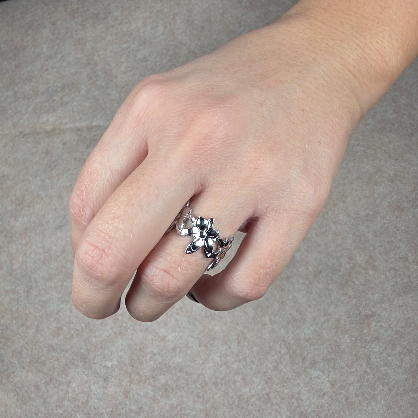 Anelli Ninfa - Eleganza Versatile e Raffinata